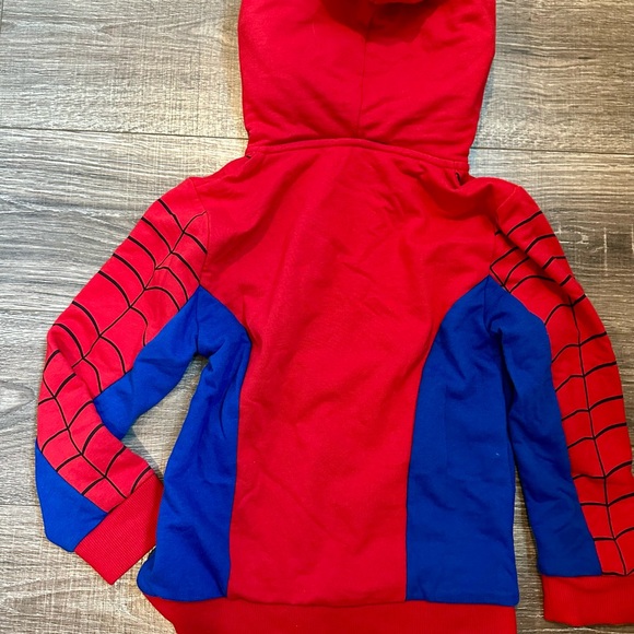 Cubcoats Spider-Man Hooded Zip-Up Sweatshirt transforms into Stuffie Youth 8 - Picture 4 of 12